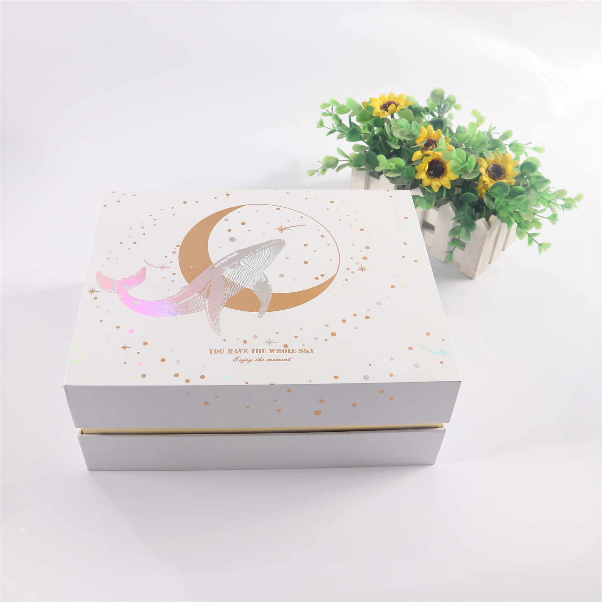 白色简约礼物礼品盒子定制 网红创意精美包装盒 ins风韩版生日礼盒